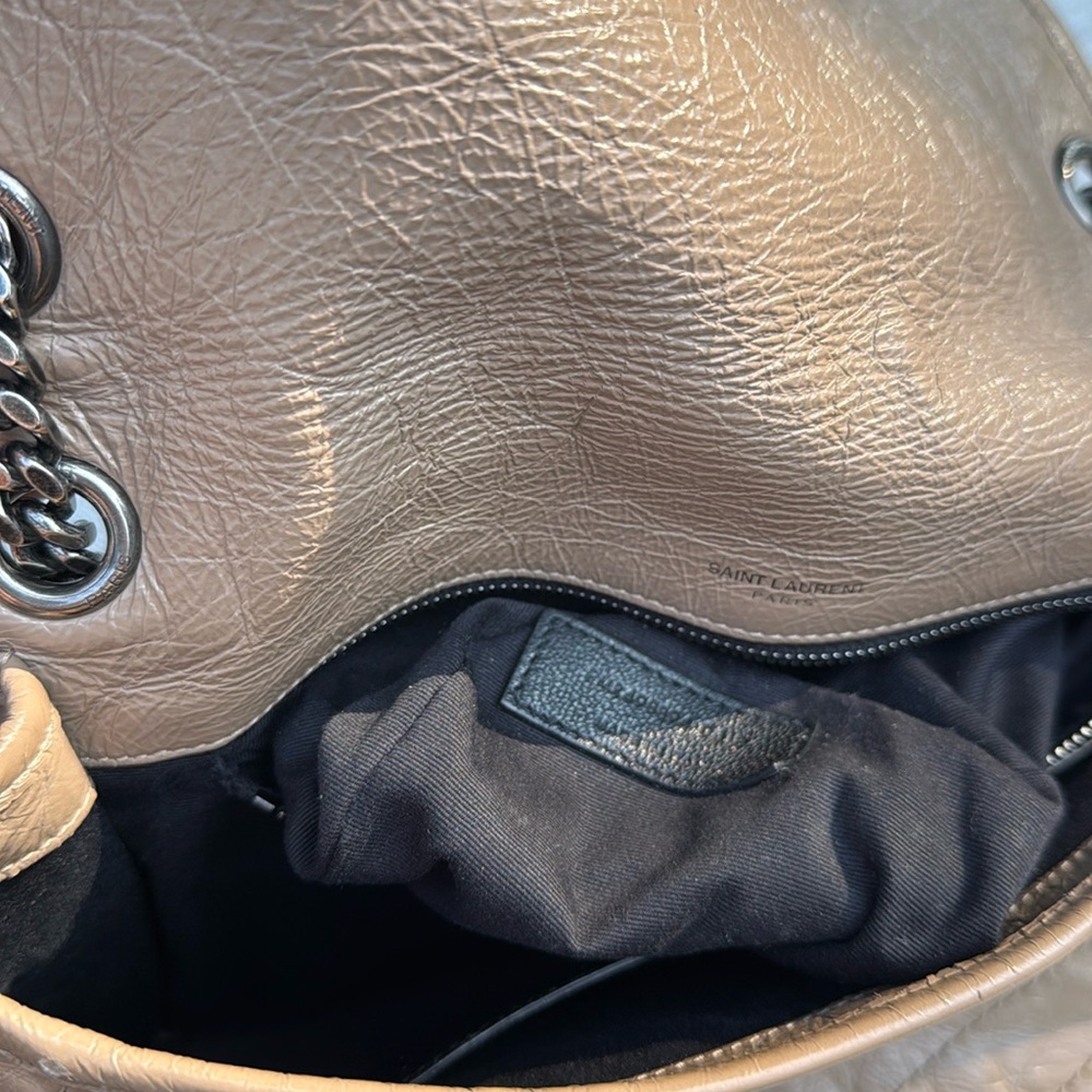 YSL Saint Laurent NIKI Medium Chain Flap Bag Matelasse Neutral Leather Handbag - Picture 13 of 16